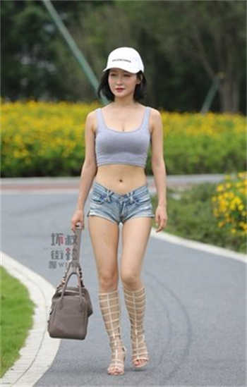 小奶球定制舞
