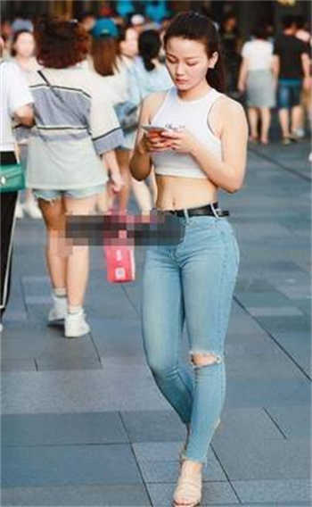 一吻二脱三床真版