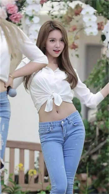 在女儿肚子里播种一撞一撞