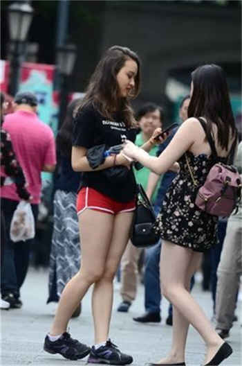 《天才萌宝 妈咪要逃婚》