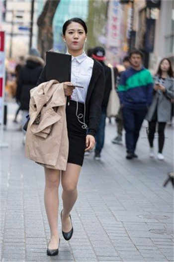 感恩母亲手抄报内容