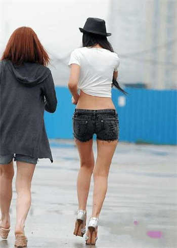 加qq每天给我发憋尿任务