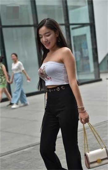 可爱女友校园篇小曼