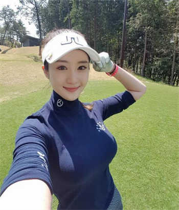 年轻妻子的工作