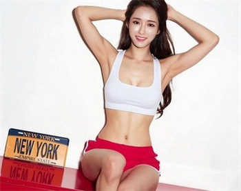 豪门之养夫by蒹葭妮子
