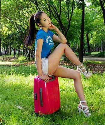 女巫的猫写的全部小说