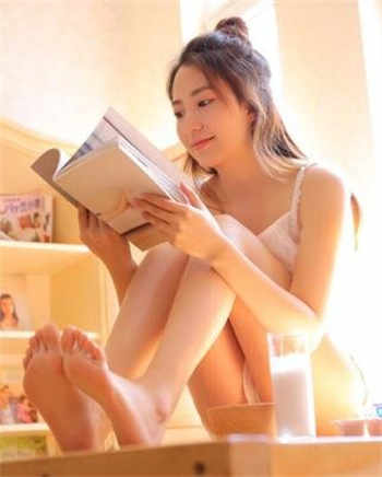 9877地铁笨蛋第一章