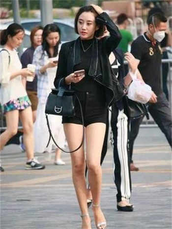 国产麻豆卡一卡二