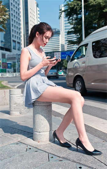 名侦探柯南灰原哀本子