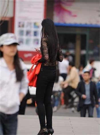 约个妞app推广二维码