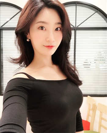女子惩罚学校惩罚机器