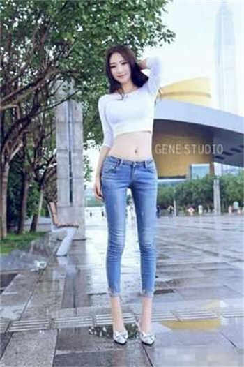 夜晚散步搭讪认识96年女神