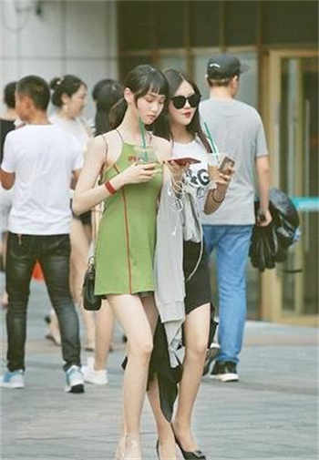 劝女朋友早点睡觉的话