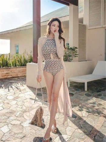 男女打扑克带痛声